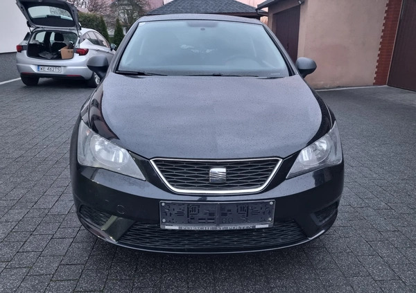 Seat Ibiza cena 17900 przebieg: 137000, rok produkcji 2012 z Wałcz małe 407